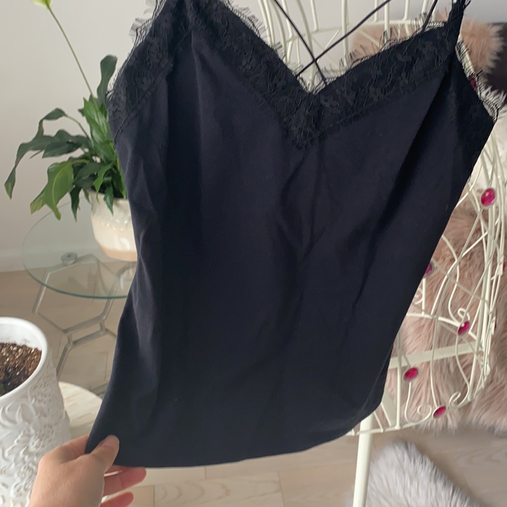 🎉 Host Pick! NWT! EXPRESS Black Lace Trim Strappy Back Tank Top - Picture 6 of 8